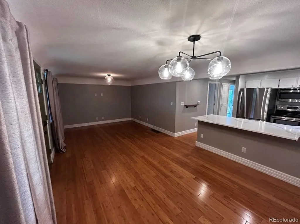 2820 S Acoma Street Englewood CO 80110
