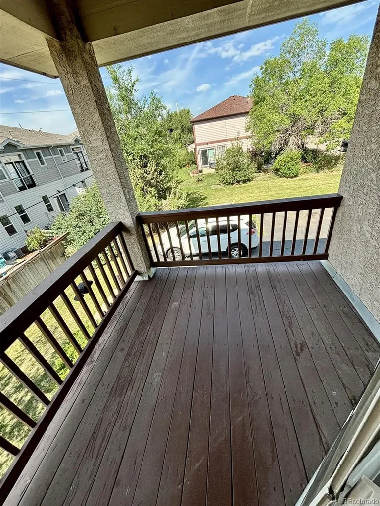 10640 W 12th Lane Lakewood CO 80215