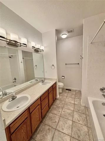 10640 W 12th Lane Lakewood CO 80215
