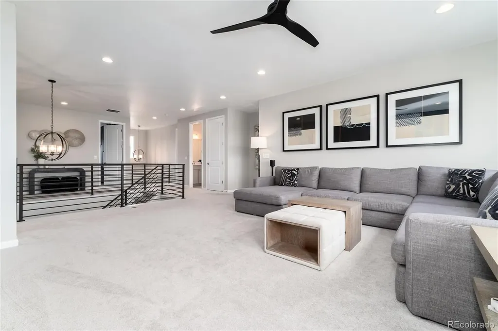 27794 E Davies Drive Aurora CO 80016