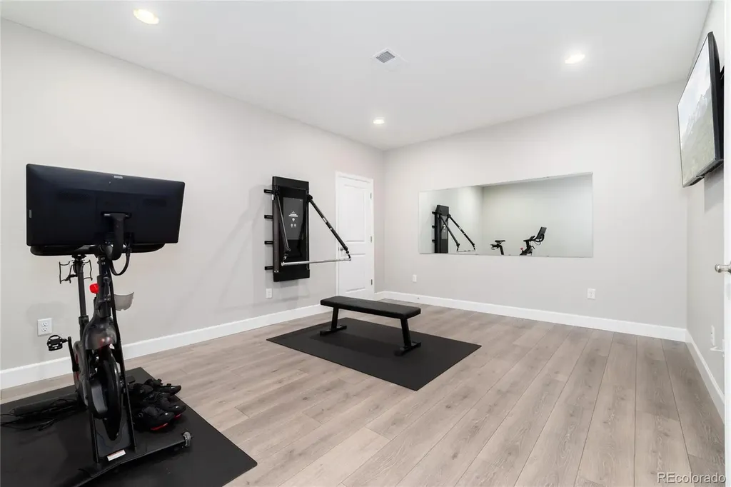 27794 E Davies Drive Aurora CO 80016