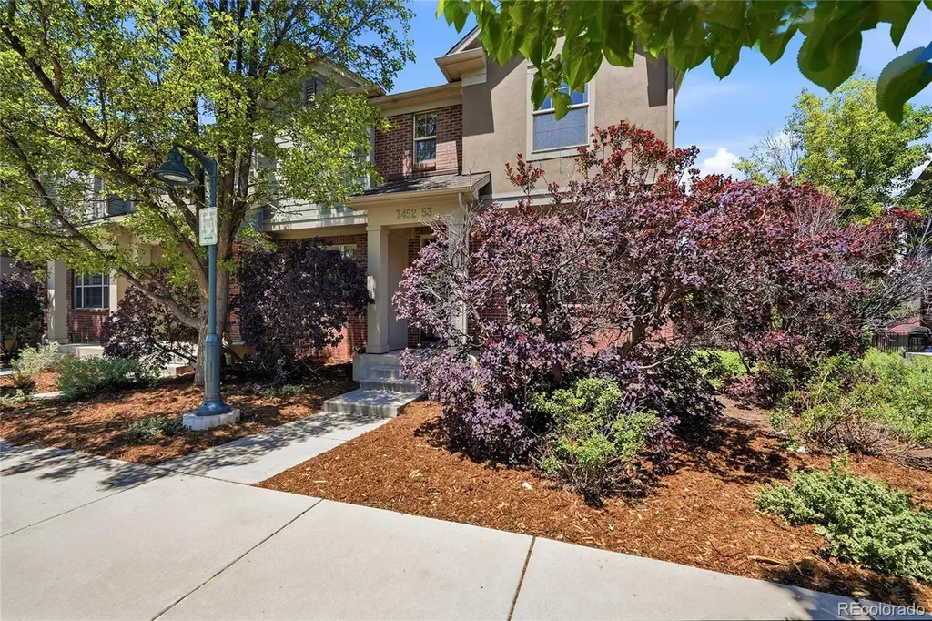 7452 E 8th Avenue Denver CO 80230
