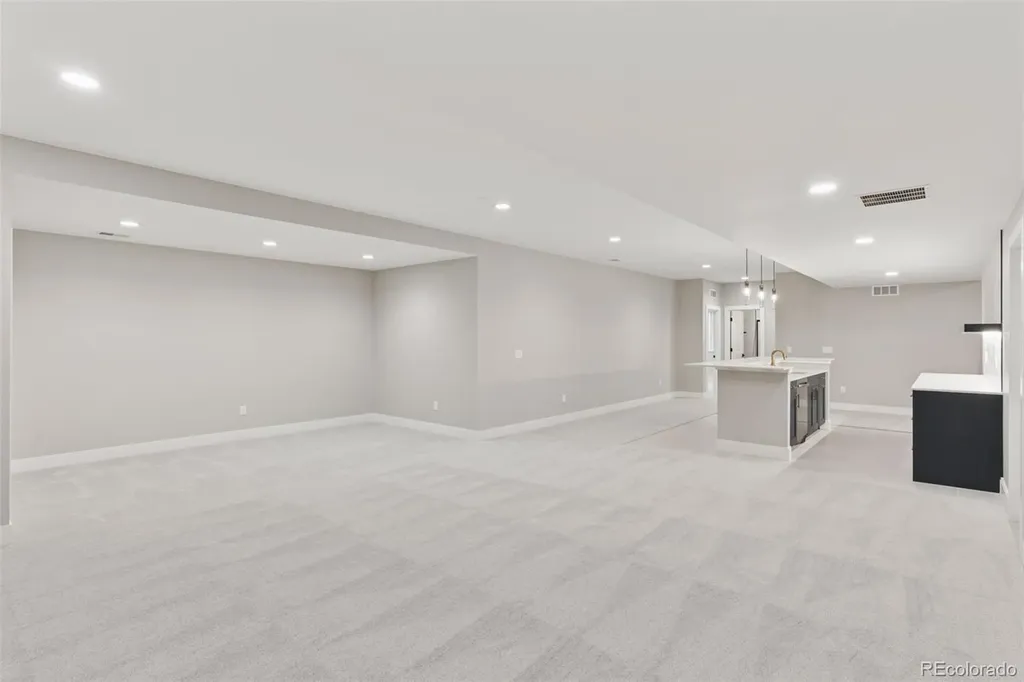 953 William Way Berthoud CO 80513