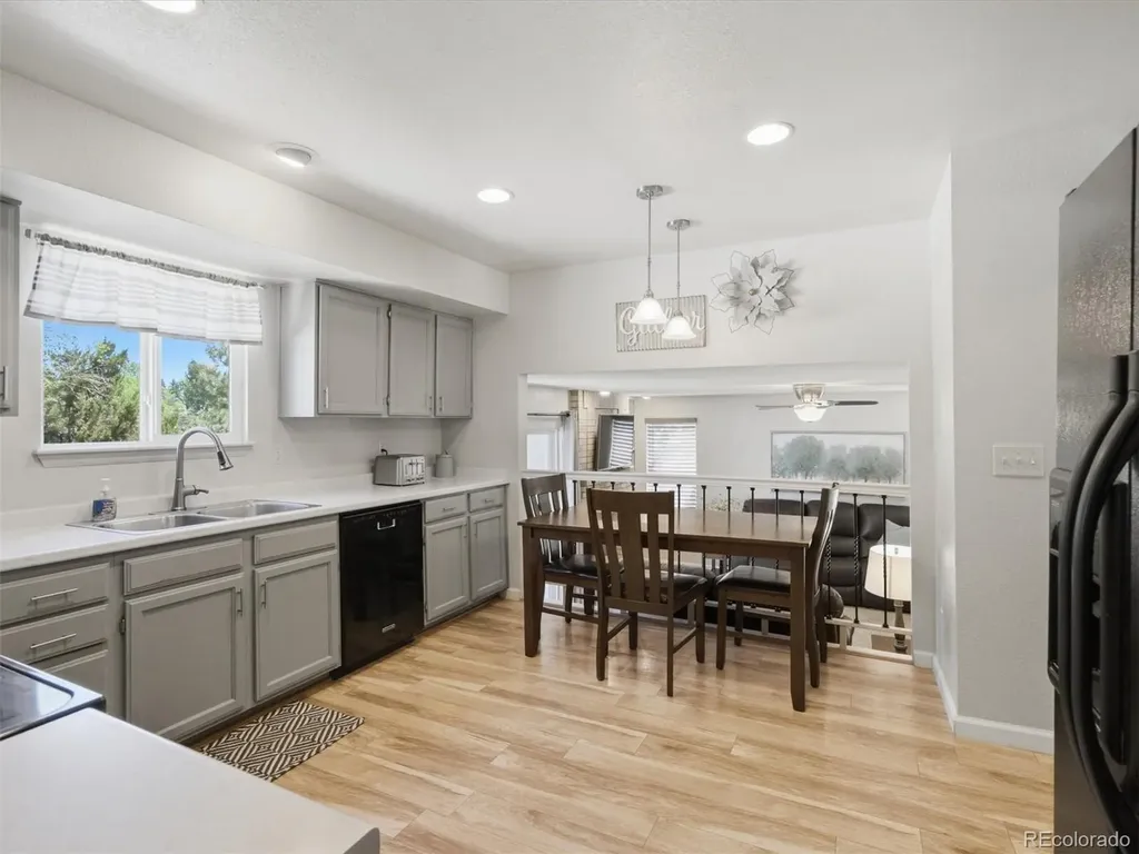 7977 W Morraine Drive Littleton CO 80128