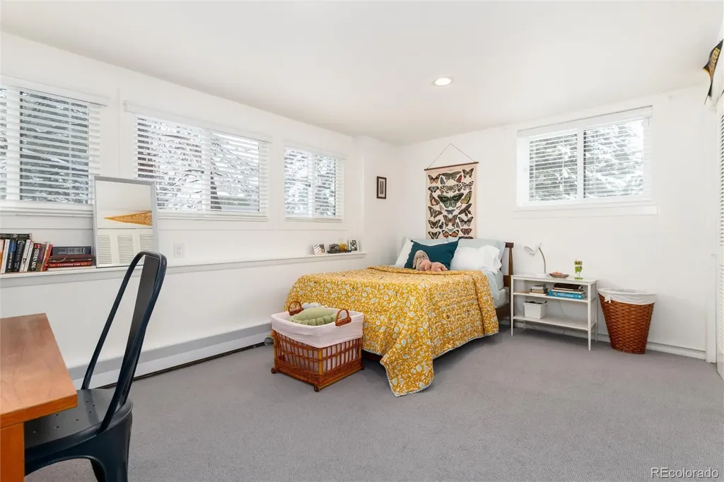 5730 Snowberry Drive Littleton CO 80123