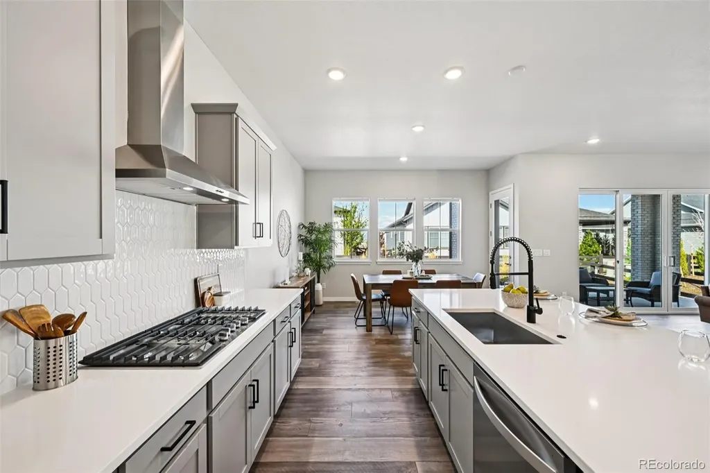 8735 S Quemoy Street Aurora CO 80016