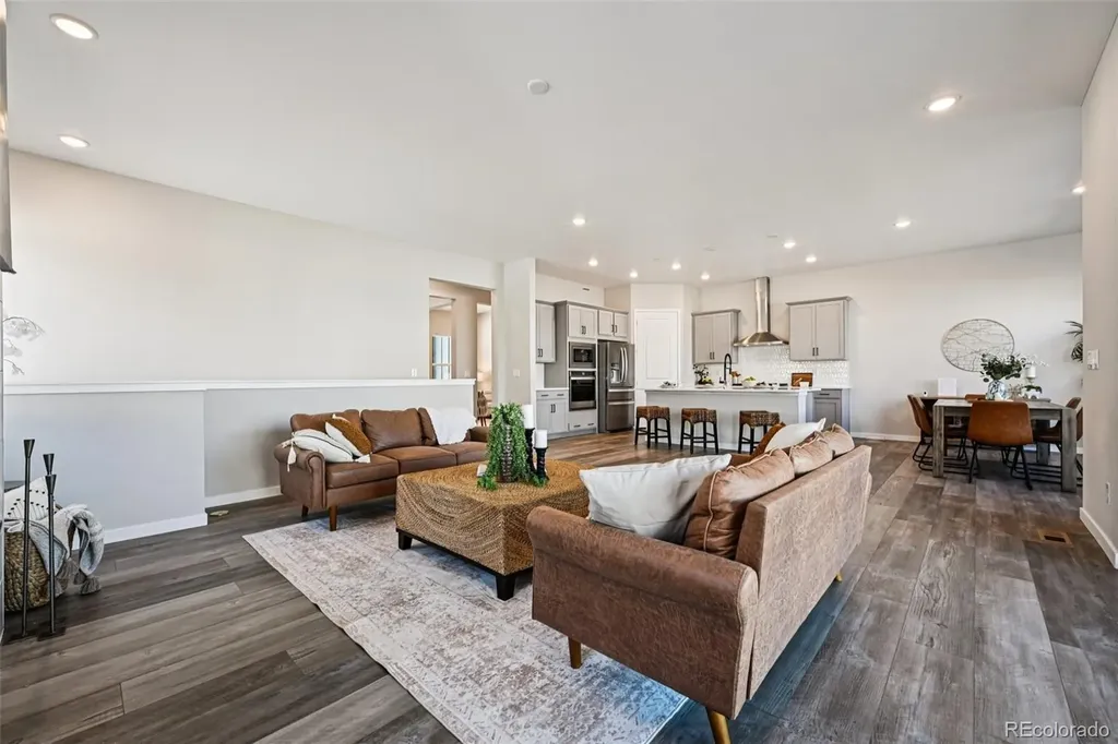 8735 S Quemoy Street Aurora CO 80016