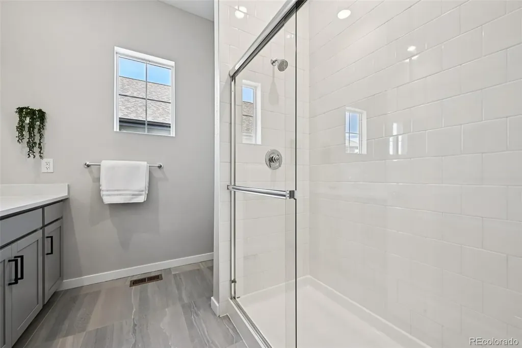 8735 S Quemoy Street Aurora CO 80016