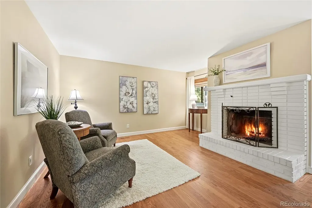 3056 E Hinsdale Avenue Centennial CO 80122