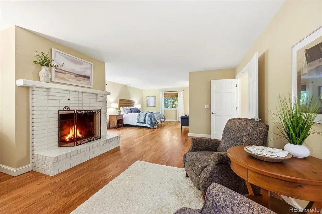 3056 E Hinsdale Avenue Centennial CO 80122