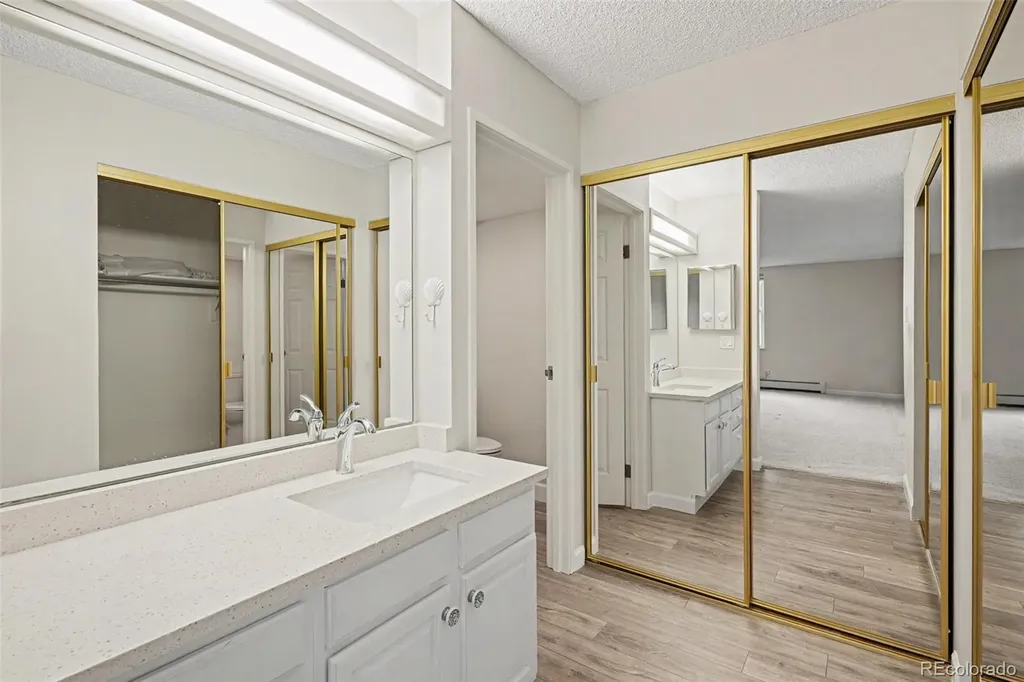 13901 E Marina Drive Aurora CO 80014