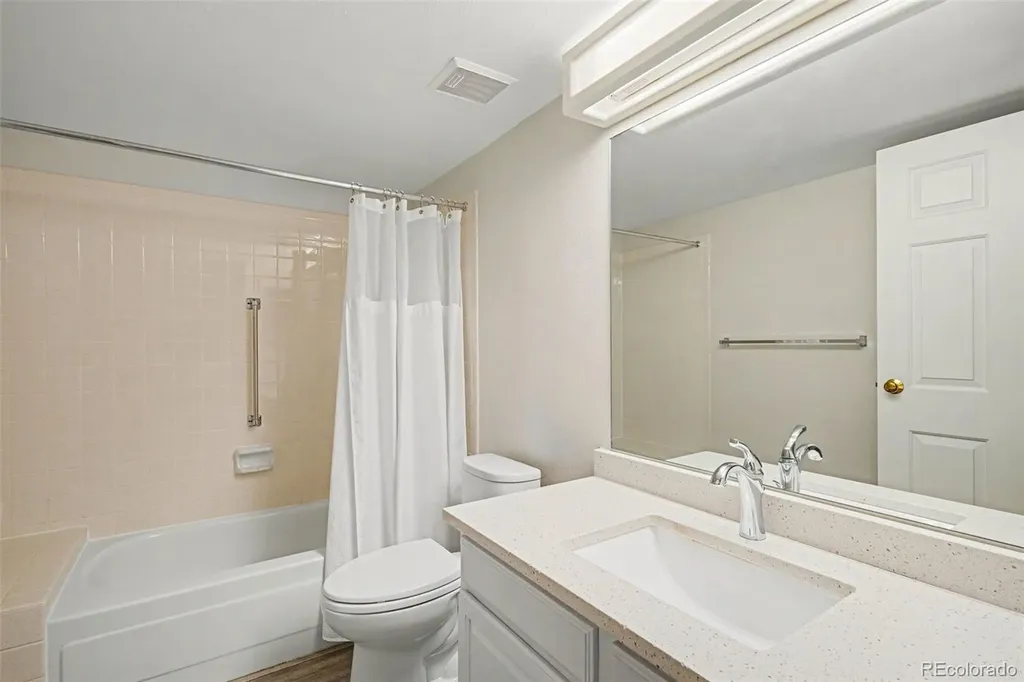 13901 E Marina Drive Aurora CO 80014