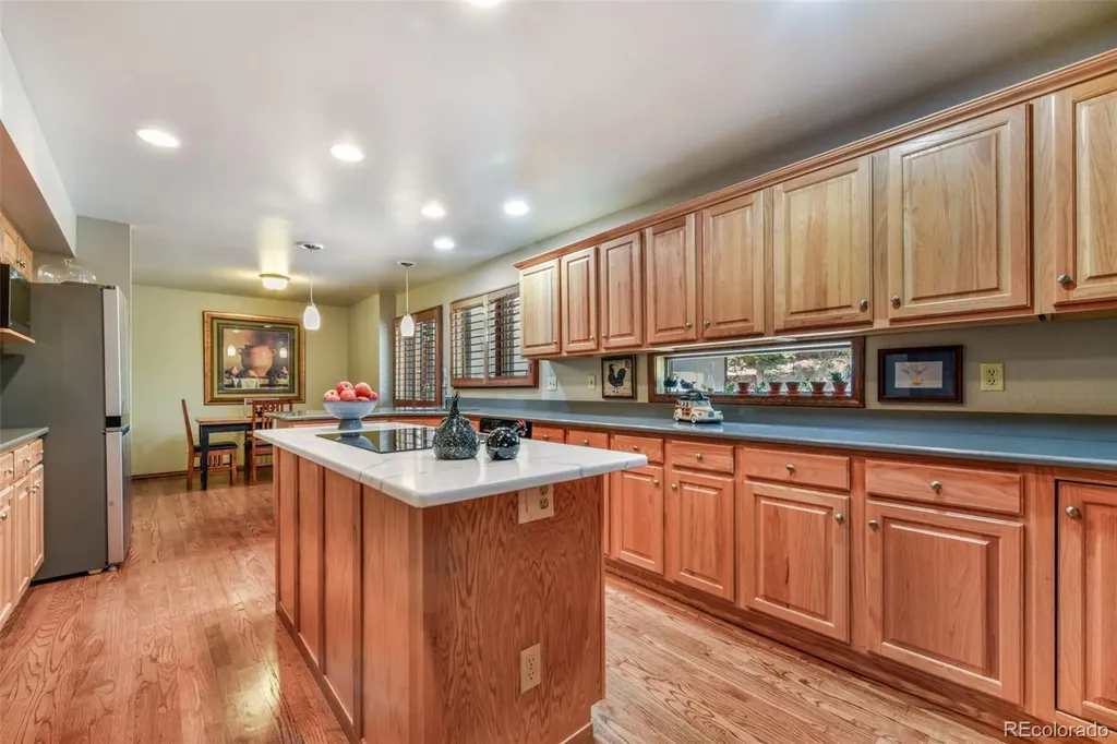 1402 Mica Lane Colorado Springs CO 80906