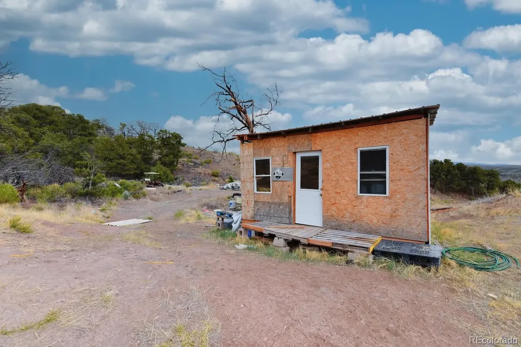 4291 Stratton Road Fort Garland CO 81133