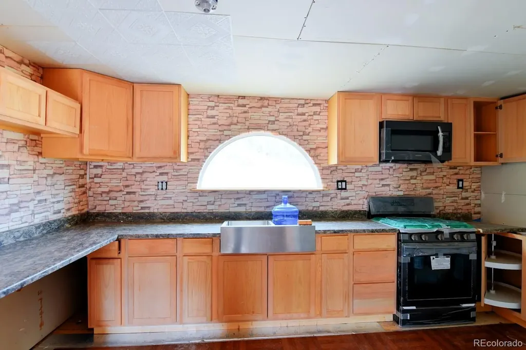 4291 Stratton Road Fort Garland CO 81133