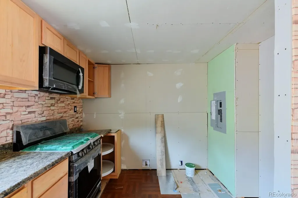 4291 Stratton Road Fort Garland CO 81133