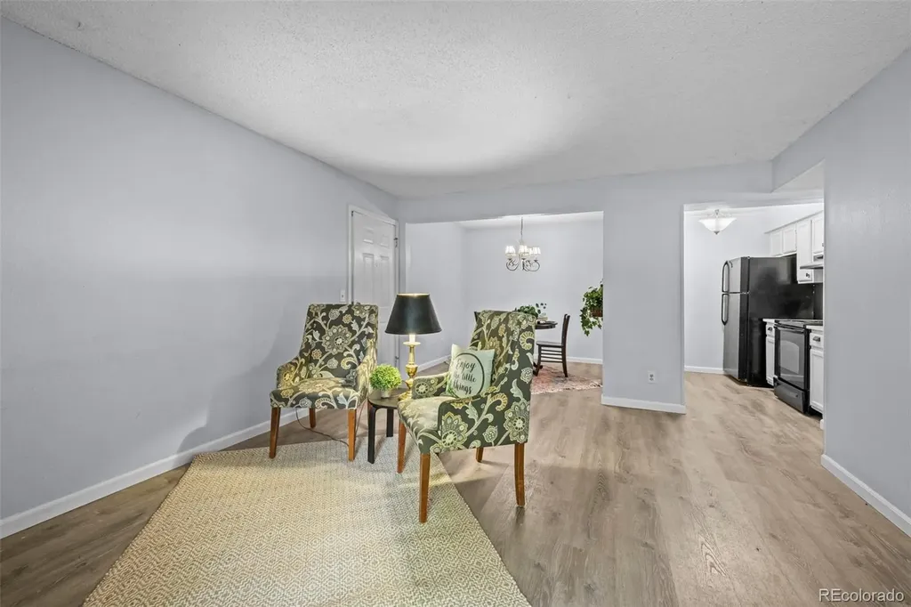 3121 S Tamarac Drive Denver CO 80231