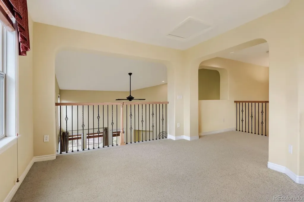 9421 Viaggio Way Highlands Ranch CO 80126