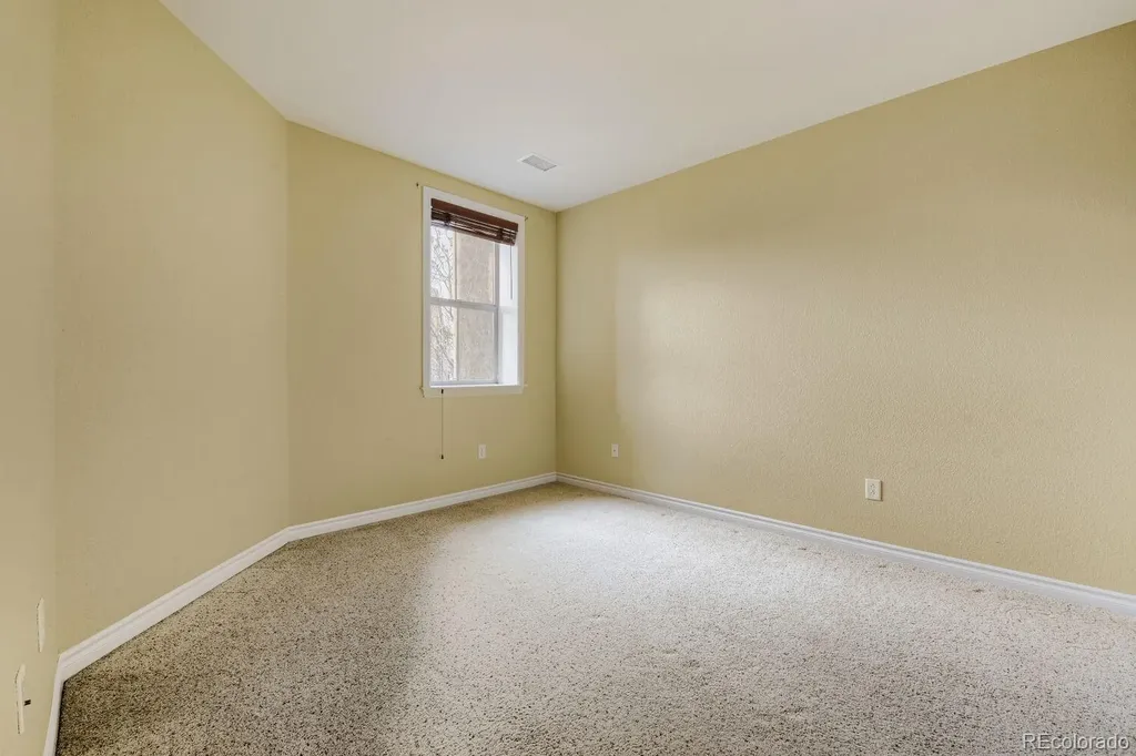 9421 Viaggio Way Highlands Ranch CO 80126