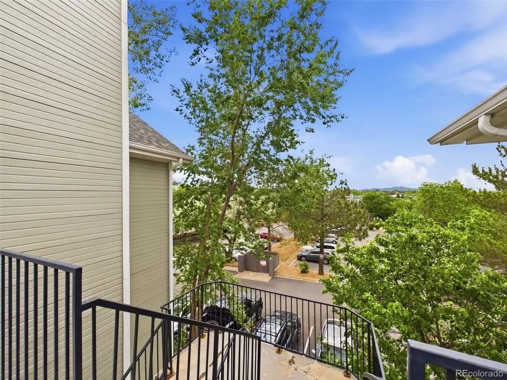6711 S Ivy Way Centennial CO 80112