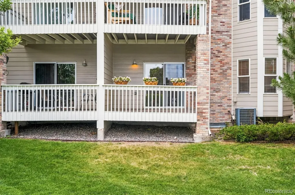 11624 W 62nd Place Arvada CO 80004