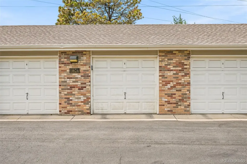 11624 W 62nd Place Arvada CO 80004