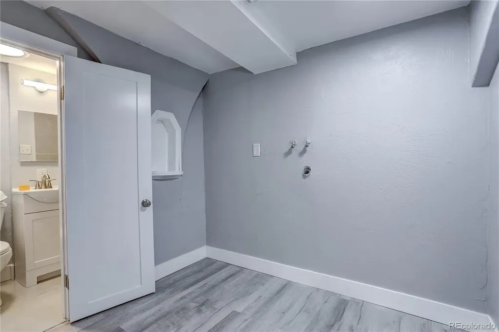 4926 Sherman Street Denver CO 80216