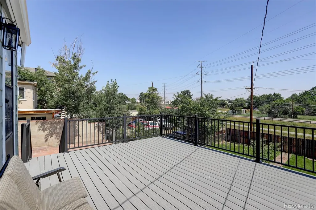 4926 Sherman Street Denver CO 80216