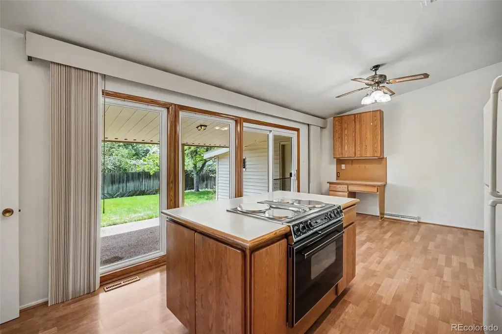 748 W Larigo Avenue Littleton CO 80120