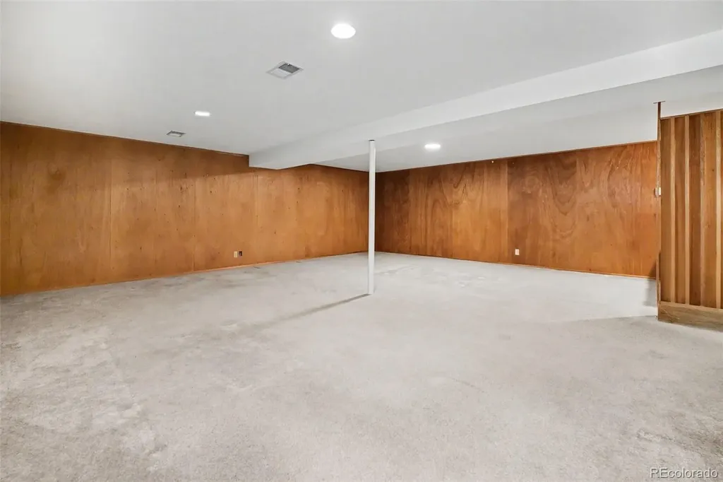 748 W Larigo Avenue Littleton CO 80120