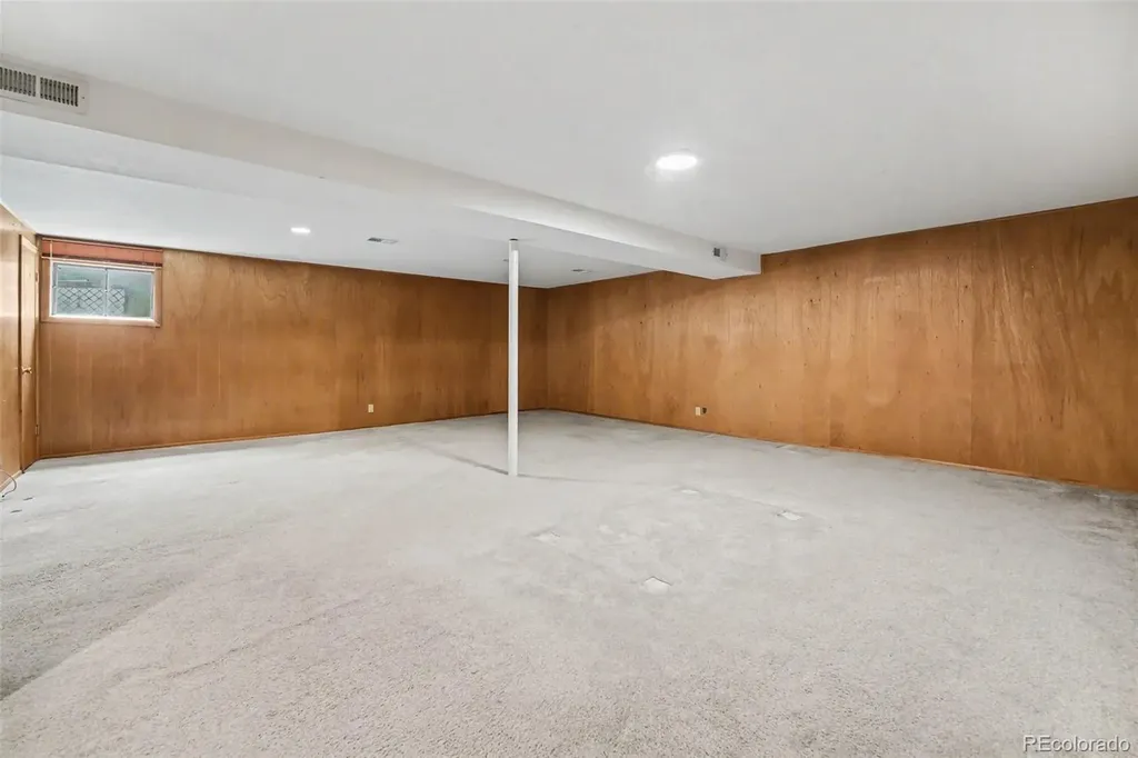 748 W Larigo Avenue Littleton CO 80120