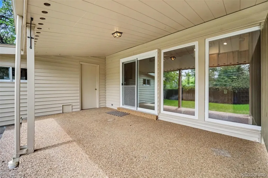 748 W Larigo Avenue Littleton CO 80120