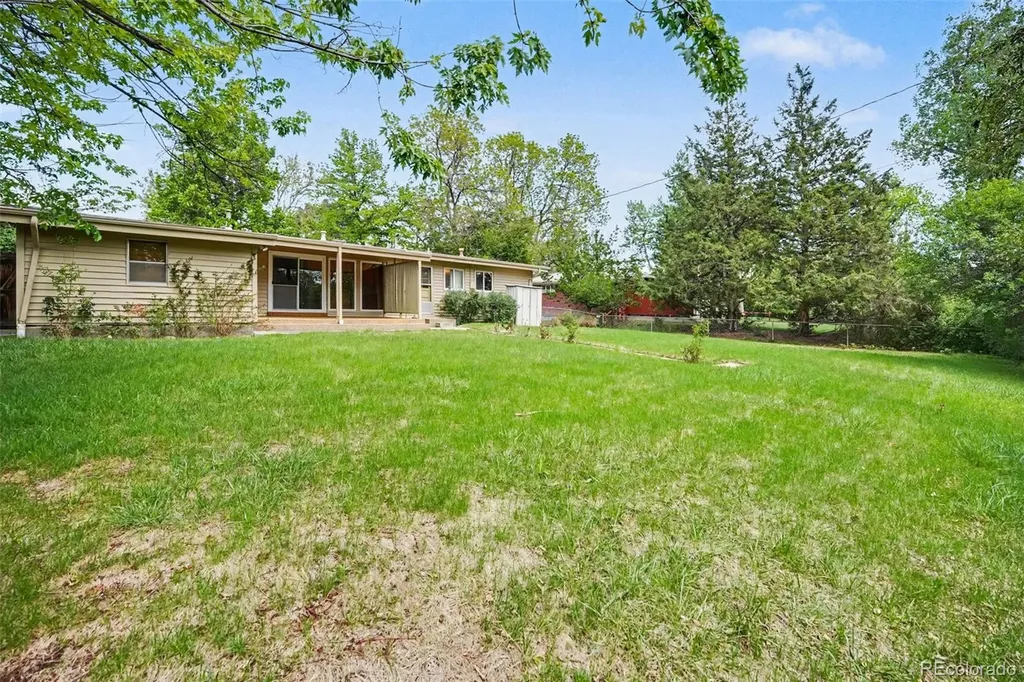 748 W Larigo Avenue Littleton CO 80120
