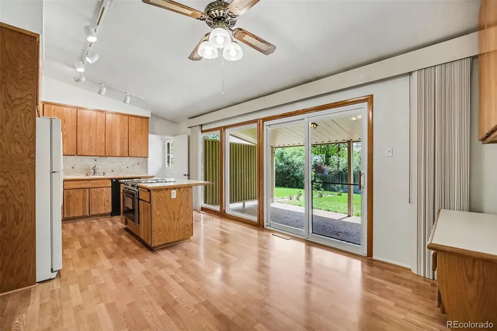 748 W Larigo Avenue Littleton CO 80120