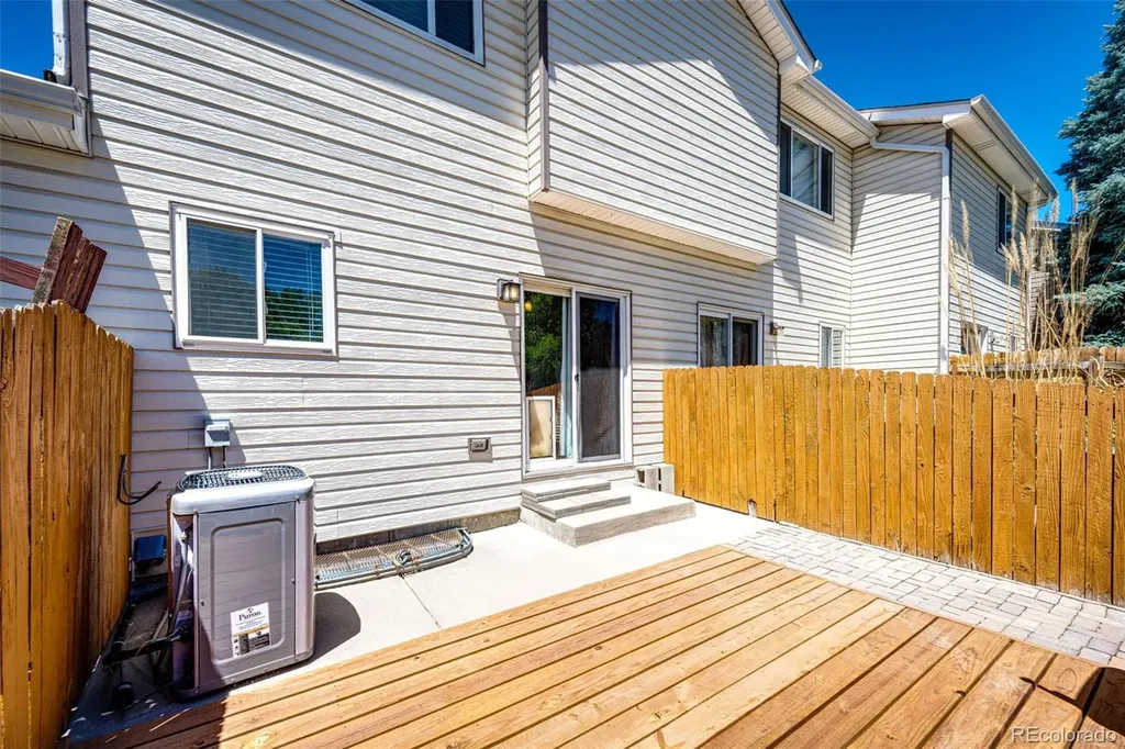 4572 S Crystal Way Aurora CO 80015