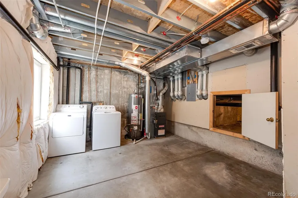 4572 S Crystal Way Aurora CO 80015