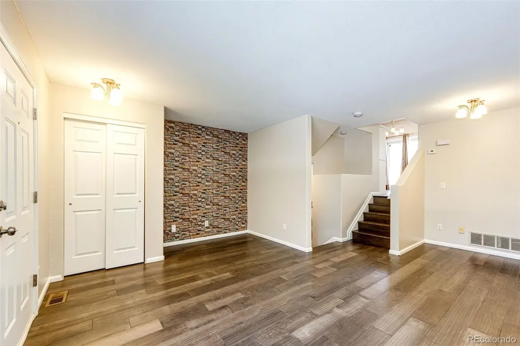 4572 S Crystal Way Aurora CO 80015