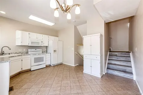 4572 S Crystal Way Aurora CO 80015