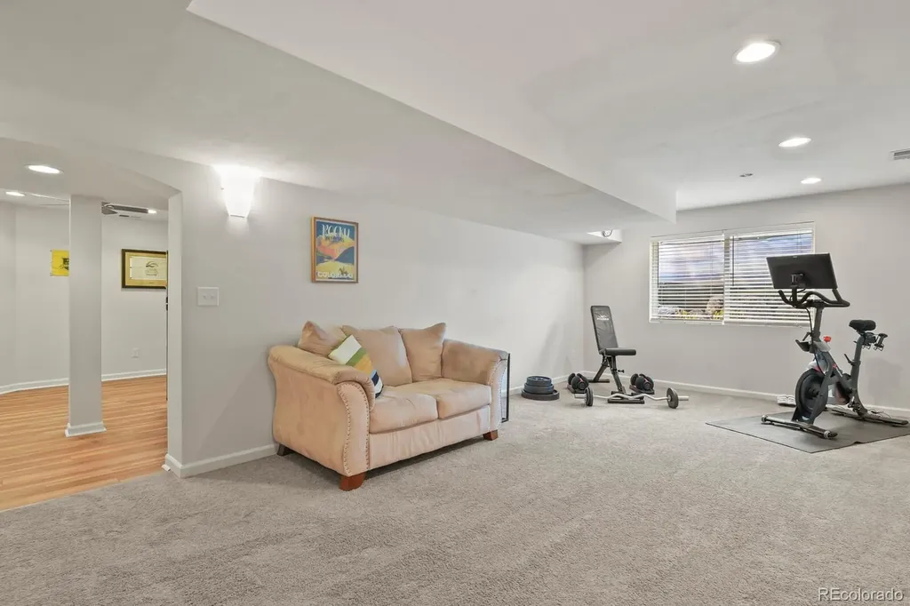8980 Miners Drive Highlands Ranch CO 80126