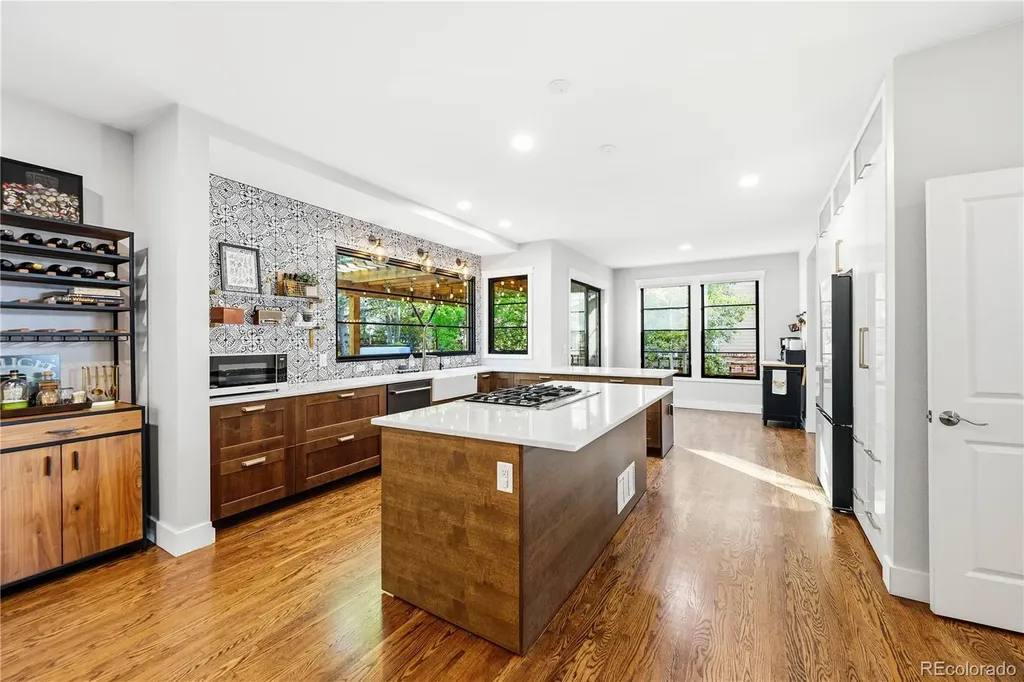 3144 Greensborough Drive Littleton CO 80129