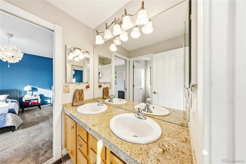 3144 Greensborough Drive Littleton CO 80129