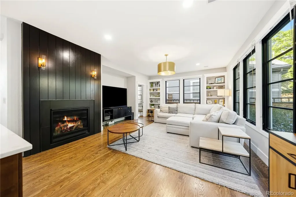 3144 Greensborough Drive Littleton CO 80129