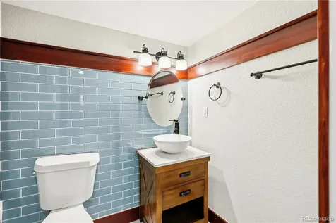 3144 Greensborough Drive Littleton CO 80129
