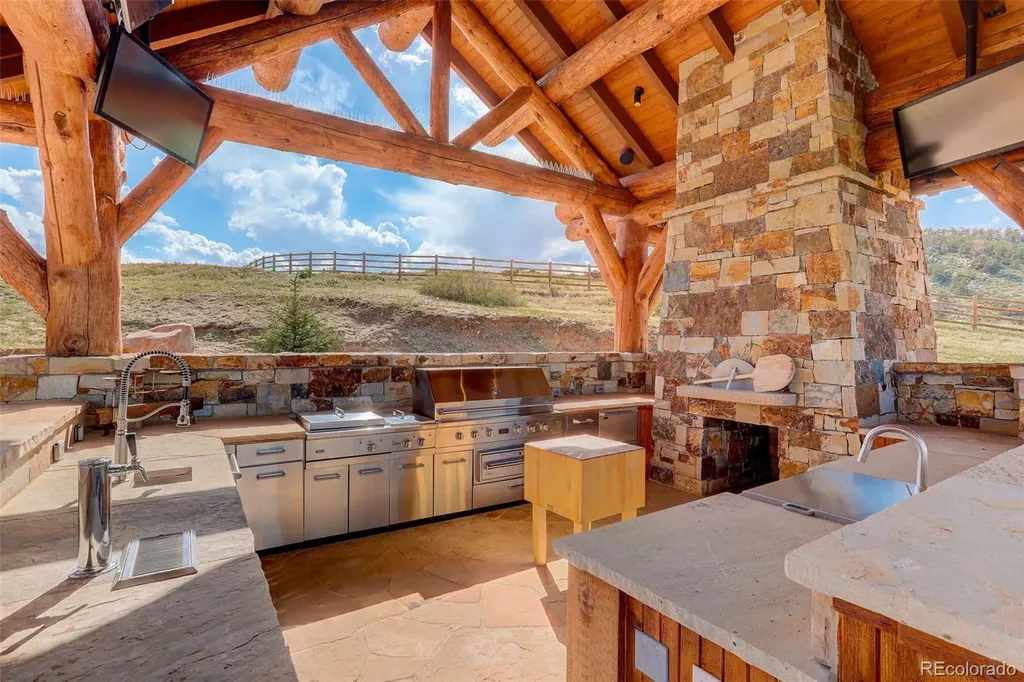 9126 Goldmine Road Loveland CO 80538