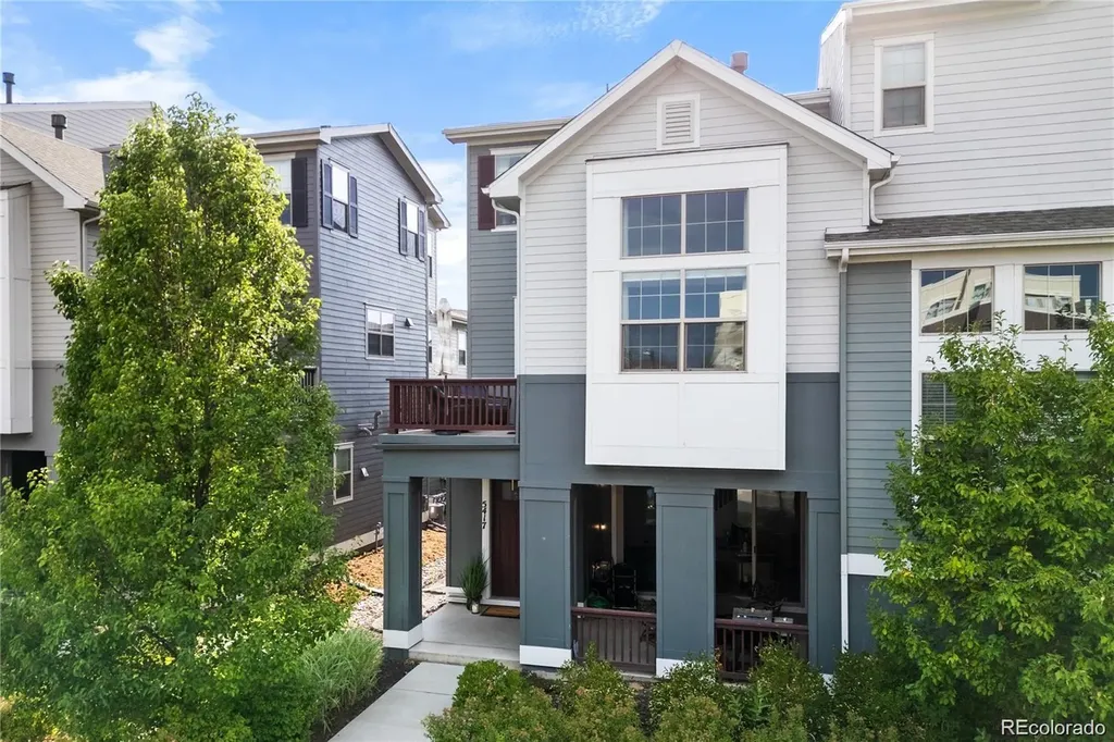5417 Valentia Street Denver CO 80238