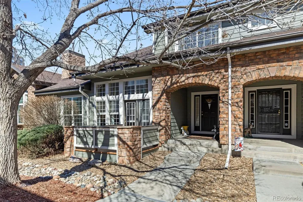 2760 W Greens Court Littleton CO 80123
