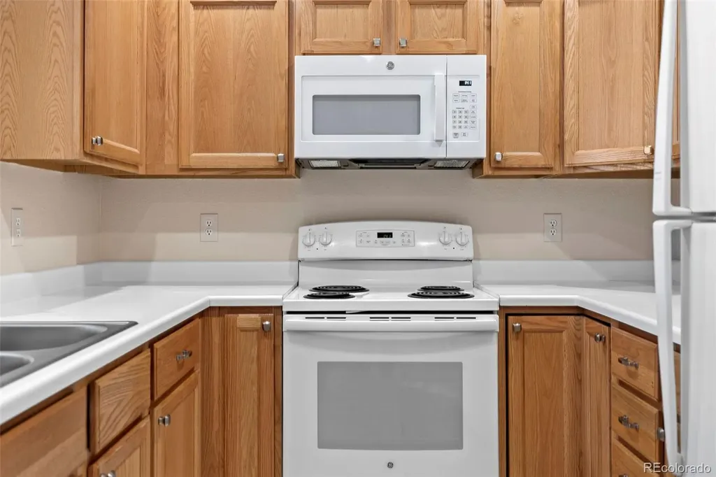 2760 W Greens Court Littleton CO 80123