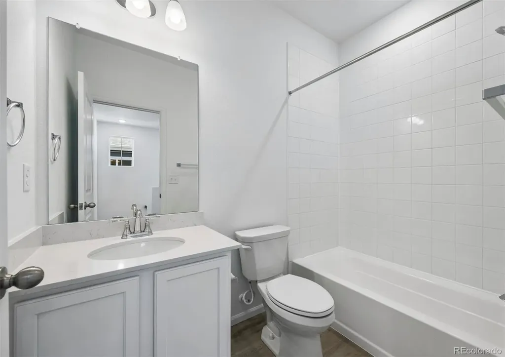 542 Pagosa Street Aurora CO 80017
