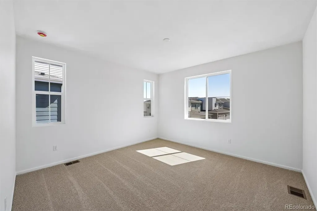 542 Pagosa Street Aurora CO 80017