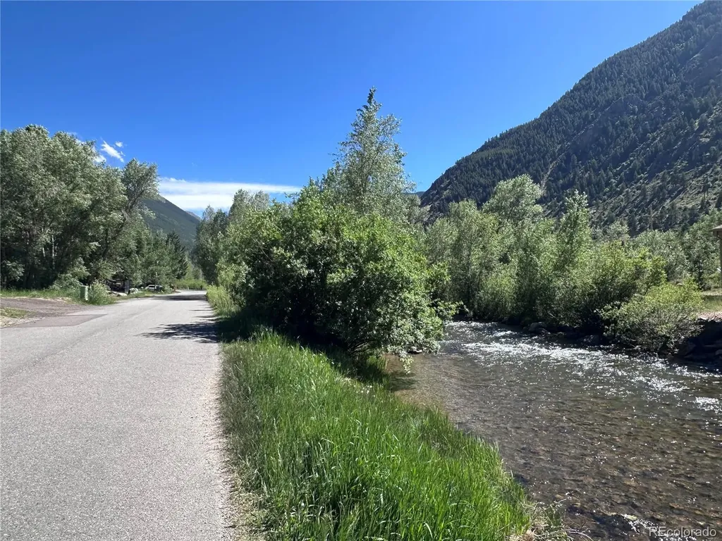 1750 & 1754 Clear Creek Drive Georgetown CO 80444